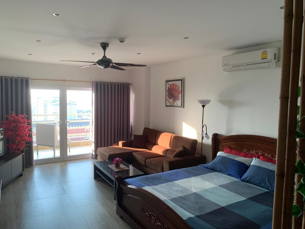 Appartamento View Talay 5D Golf Pattaya Esterno foto