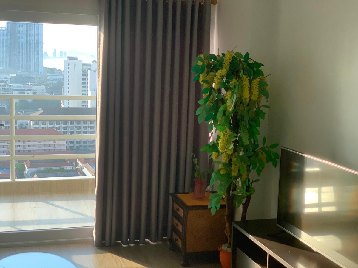 Appartamento View Talay 5D Golf Pattaya Esterno foto